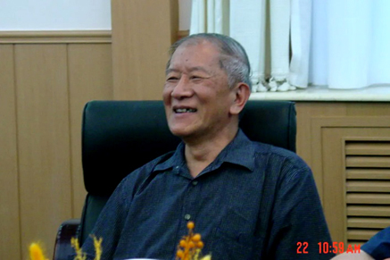 罗宗强先生，2002年摄